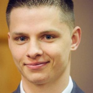 Meet your Posher, Pasha